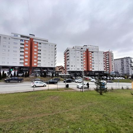 Gray Apartment 1 Пристина Екстериор снимка