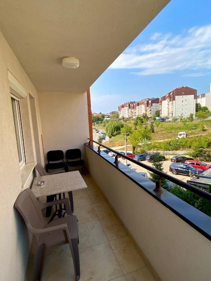 Gray Apartment 1 Пристина Екстериор снимка